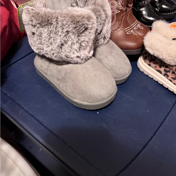 Stylish Baby Boot Collection - Gray, Brown, Black, Leopard - Picture 5 of 11